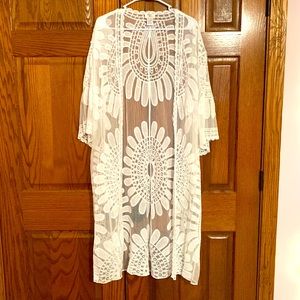 WHITE LACE KIMONO/COVER UP